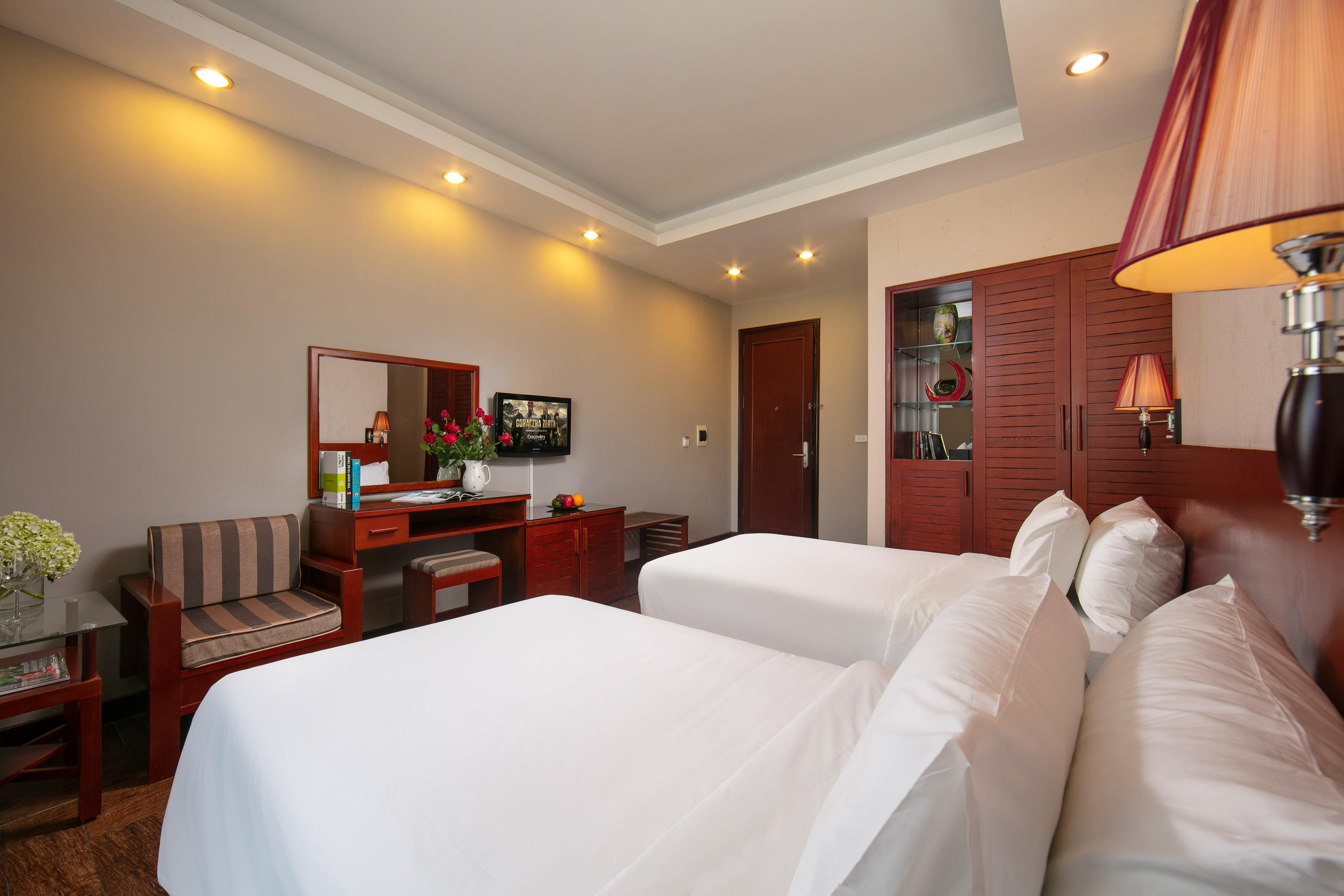 Sen Hotel - Managed By Sen Hotel Group Hanoi Bagian luar foto