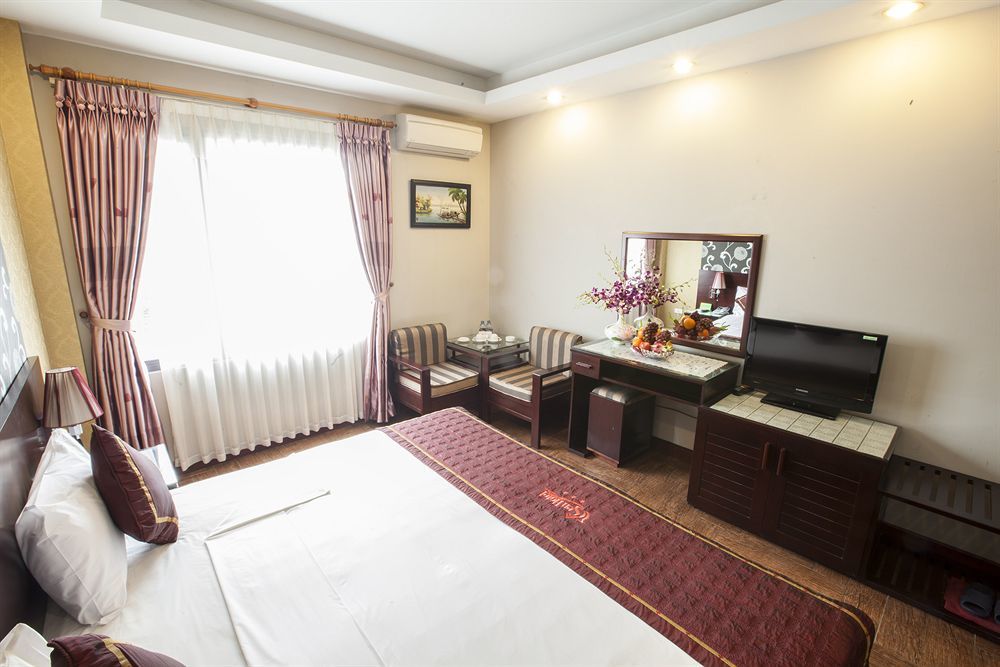 Sen Hotel - Managed By Sen Hotel Group Hanoi Bagian luar foto