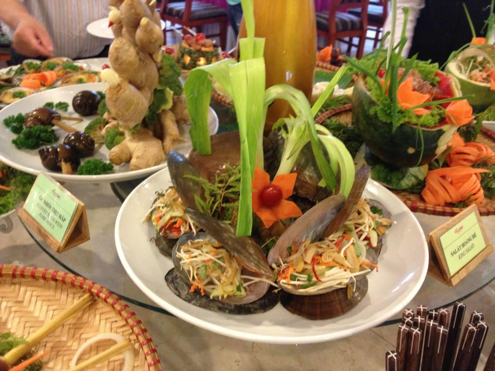 Sen Hotel - Managed By Sen Hotel Group Hanoi Bagian luar foto