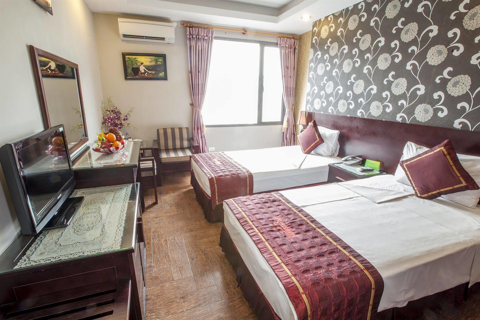 Sen Hotel - Managed By Sen Hotel Group Hanoi Bagian luar foto